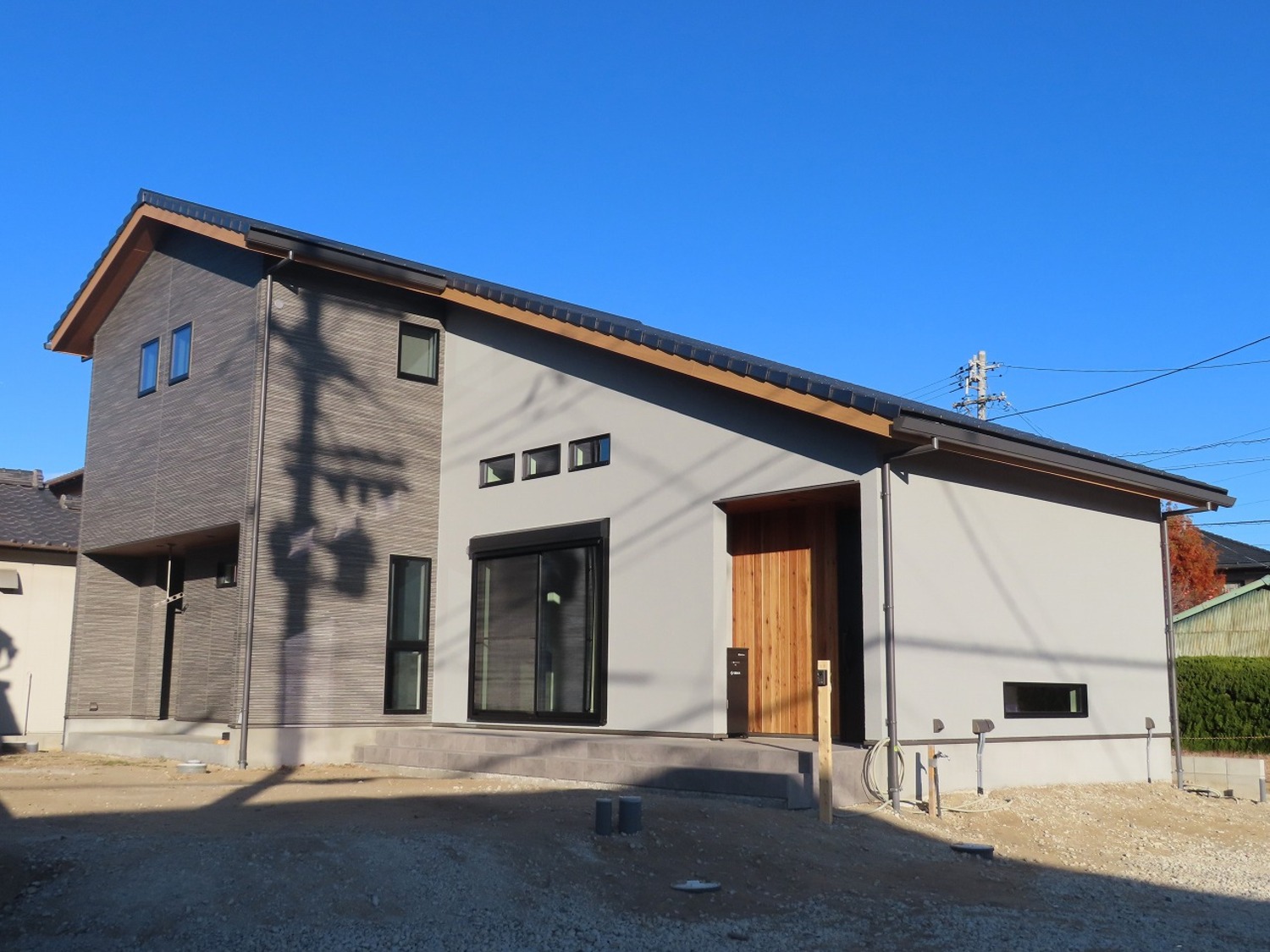 大屋根かかる家　知多市　新舞子　新築　注文住宅　一級建築士が建てる家　カワイ建築工房