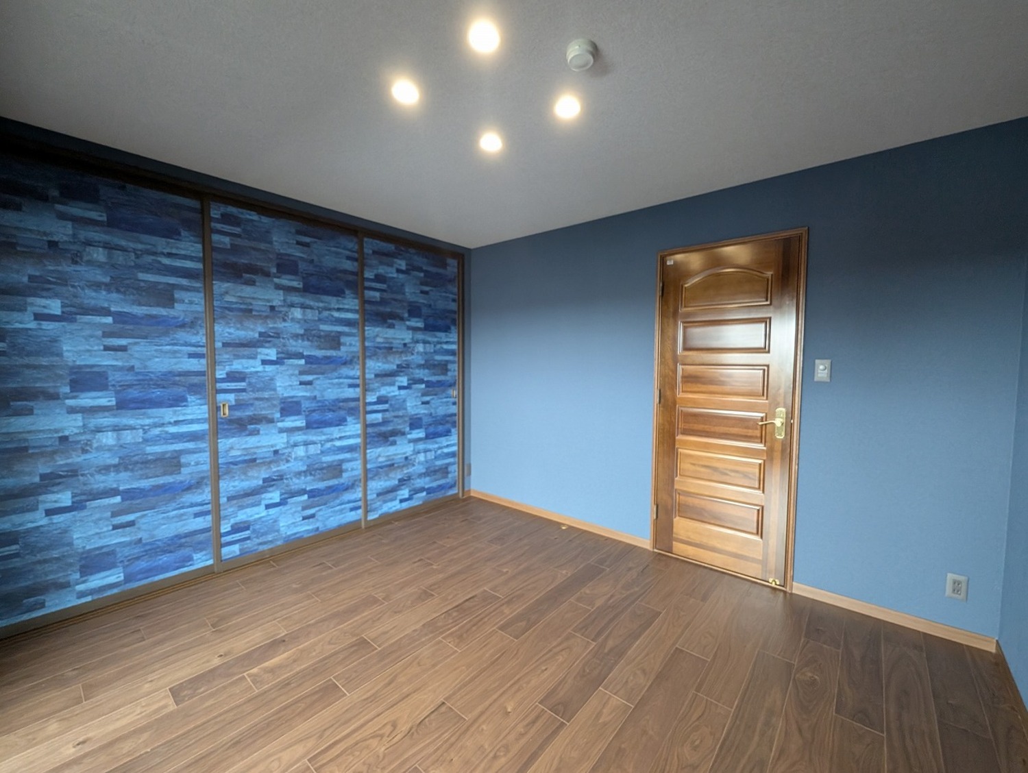 マンションリフォーム　和室から洋室へ　絨毯からフローリングへ　壁紙張替え　名古屋市　カワイ建築工房