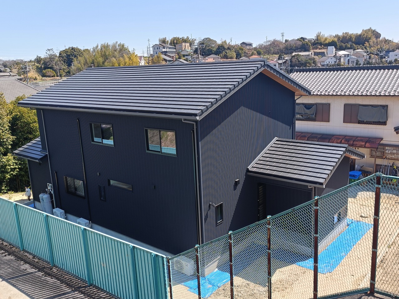 外観　ガルバリウム鋼板　新築注文住宅　知多市　カワイ建築工房
