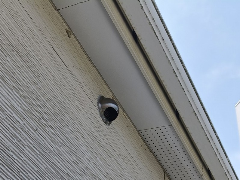 換気感想暖房機　取替工事　排気口新設　知多市岡田　カワイ建築工房