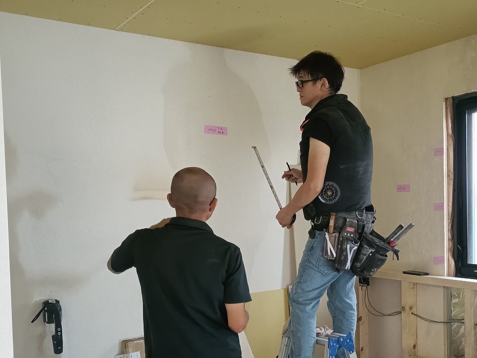 軽量鉄骨　下地探し　どこたくん　知多市　カワイ建築工房