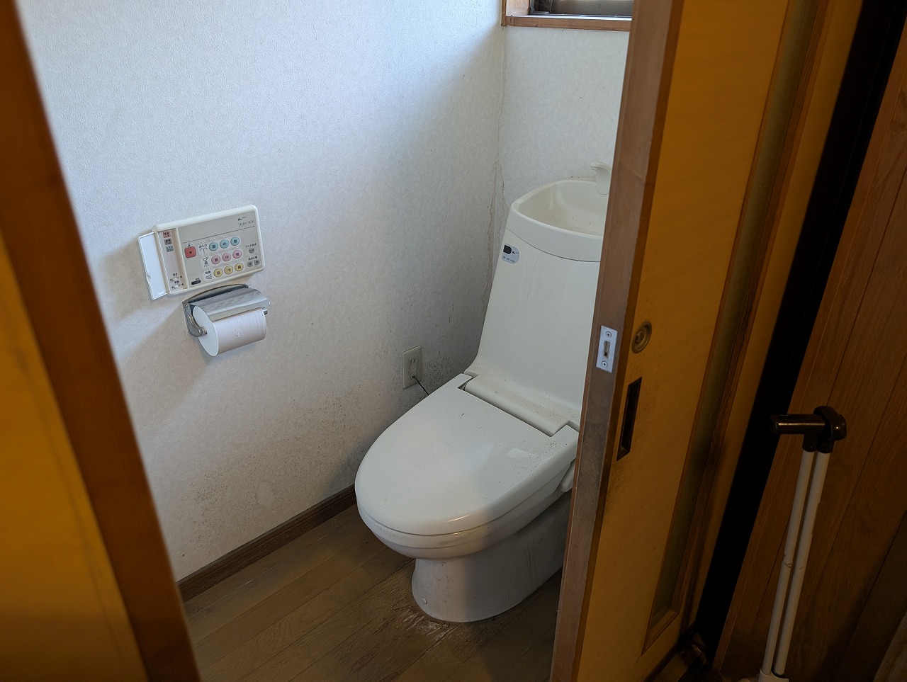 トイレ　リフォーム　お寺　知多市　カワイ建築工房