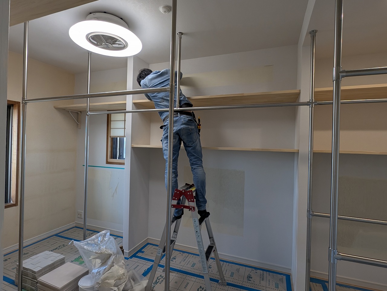 マンションリフォーム　和室からウォークインクローゼットへ　エコカラット　半田市　カワイ建築工房