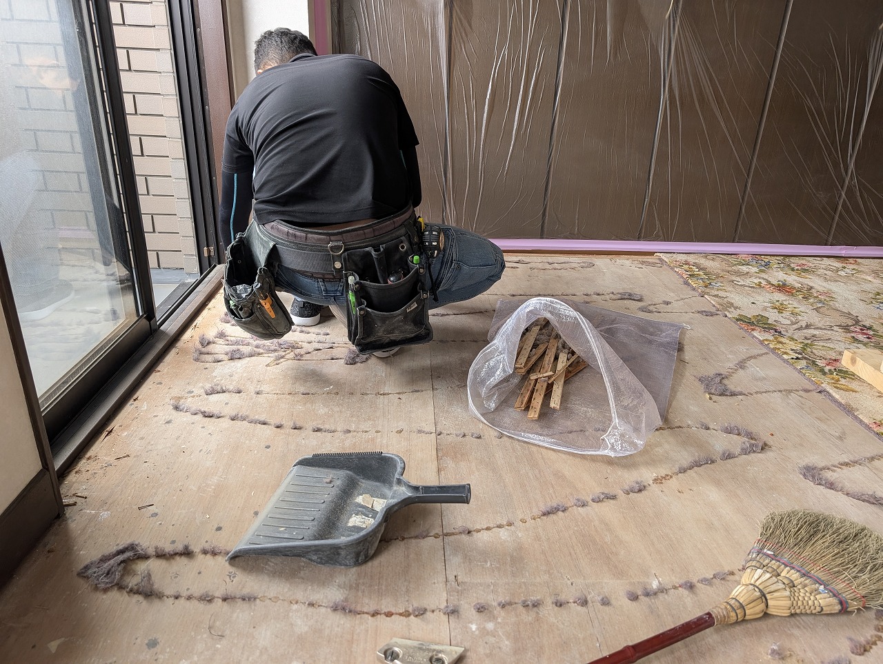 絨毯をフローリングに　マンションリフォーム　名古屋市　カワイ建築工房