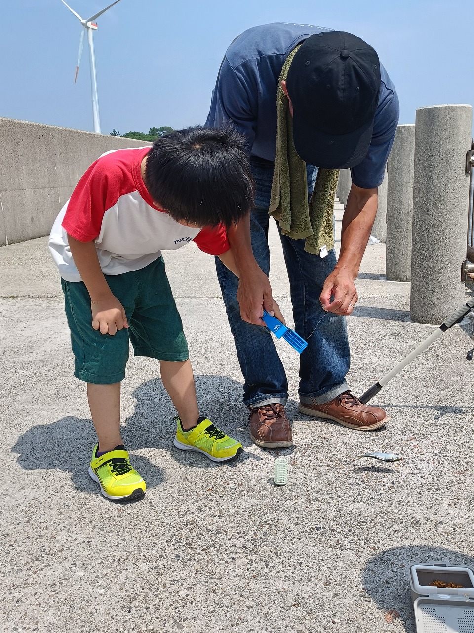 新舞子　夏　釣り　サッパ　アジ　釣果７５匹　知多市　カワイ建築工房