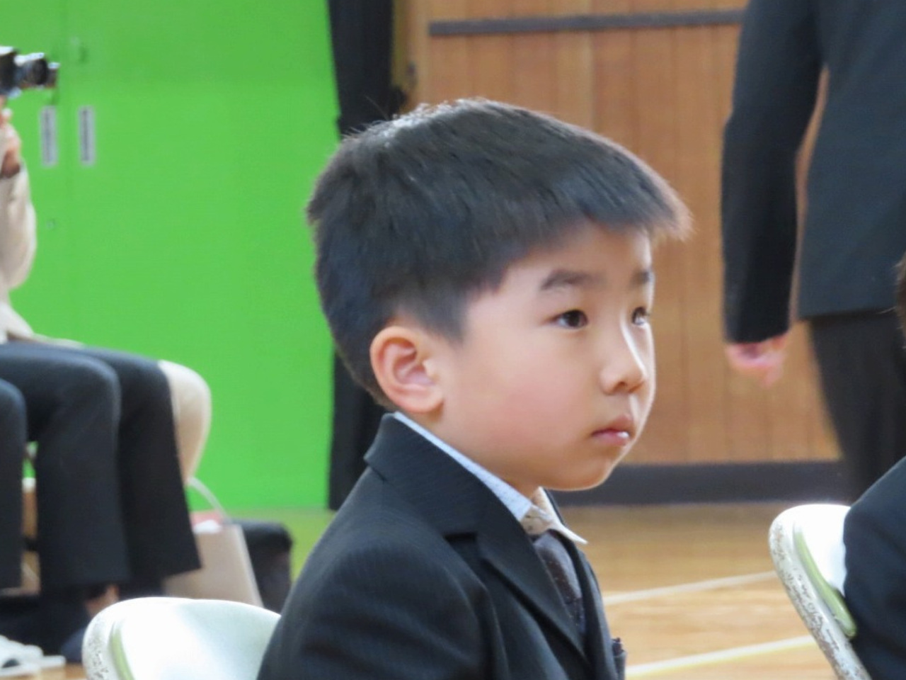 小学校　入学式　緊張　まじめ　三男　知多市　カワイ建築工房