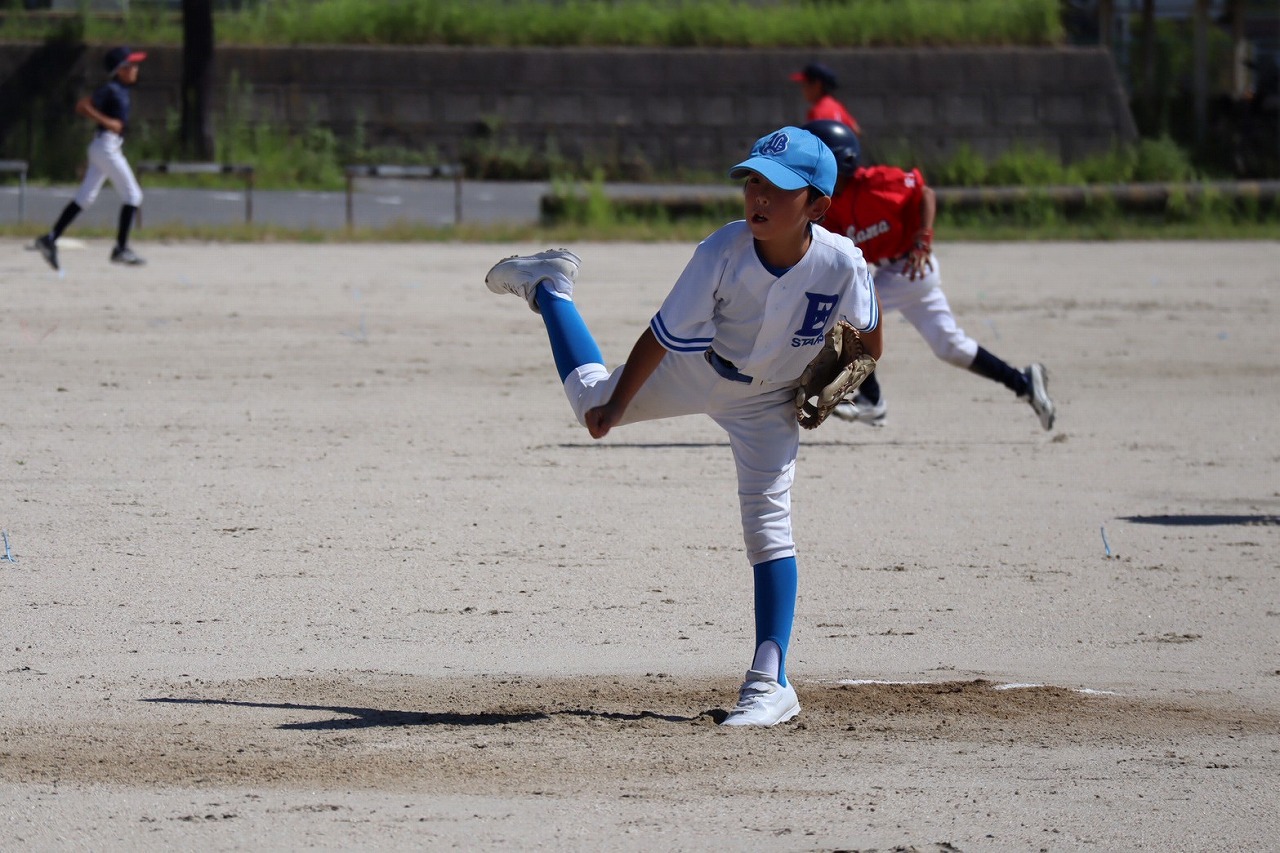 少年野球　公式戦　初ピッチャー